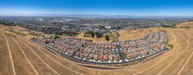 30111 Mountain View Drive, Hayward CA: https://media.crmls.org/mediaz/1d076cec-b7a5-4325-b405-083acaf298a7.jpg
