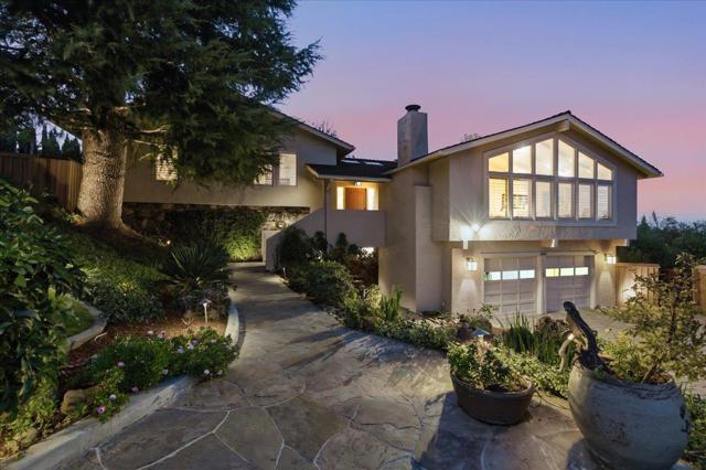 920 Oxford Drive, Los Altos CA: https://media.crmls.org/mediaz/1d0785d1-3194-4b42-b40a-7a822b697c98.jpg