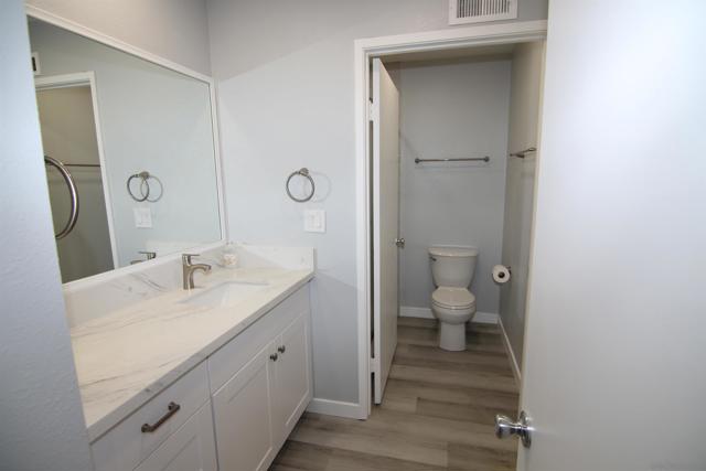 9793 Caminito Cuadro, San Diego CA: https://media.crmls.org/mediaz/1d07f6e7-032d-4ec4-9d2b-8beb05779611.jpg