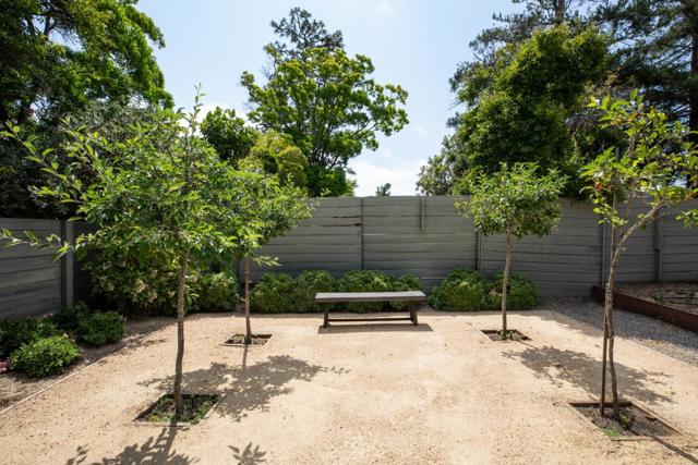 654 Loma Verde Avenue, Palo Alto CA: https://media.crmls.org/mediaz/1d0af369-53f1-4937-946c-2268cd5d1fdf.jpg