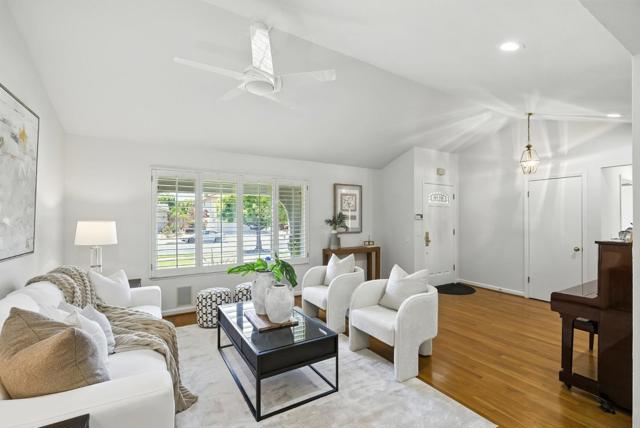 6182 Calle Del Conejo, San Jose CA: https://media.crmls.org/mediaz/1d0b8238-7c4e-4864-9642-f81e7b5cf13d.jpg
