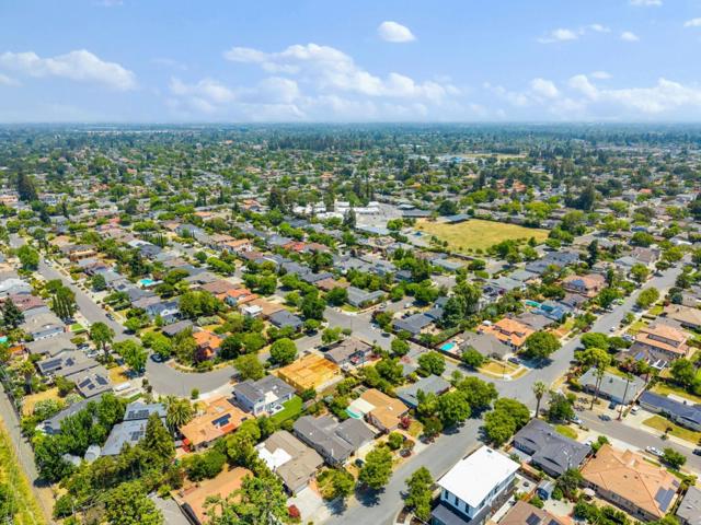 6710 Wisteria Way, San Jose CA: https://media.crmls.org/mediaz/1d0b91da-2ea9-4602-bade-fb5dc5dfcd53.jpg