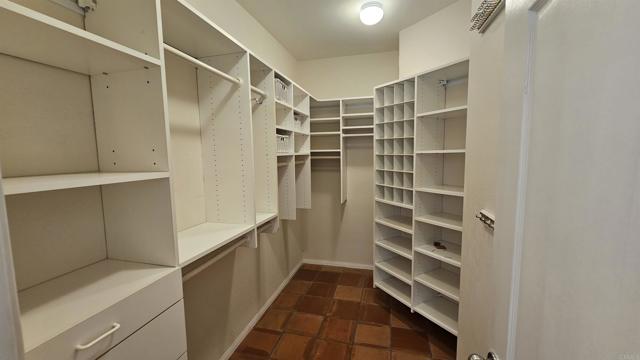 Detail Gallery Image 16 of 24 For 5365 Caminito Exquisito, San Diego,  CA 92130 - 4 Beds | 3 Baths