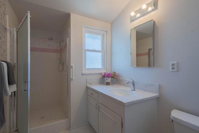 170 Del Mar Drive, Salinas CA: https://media.crmls.org/mediaz/1d0bf346-235f-4c6f-b850-428d1d679713.jpg