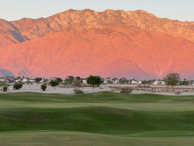 28944 Desert Princess Drive, Cathedral City CA: https://media.crmls.org/mediaz/1d0d71e8-bf3c-49ea-8937-1a09d7b56fdf.jpg