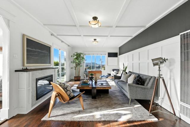 35 Mono Street, Brisbane CA: https://media.crmls.org/mediaz/1d0fd821-5de8-4010-a261-c5cad61b41d6.jpg