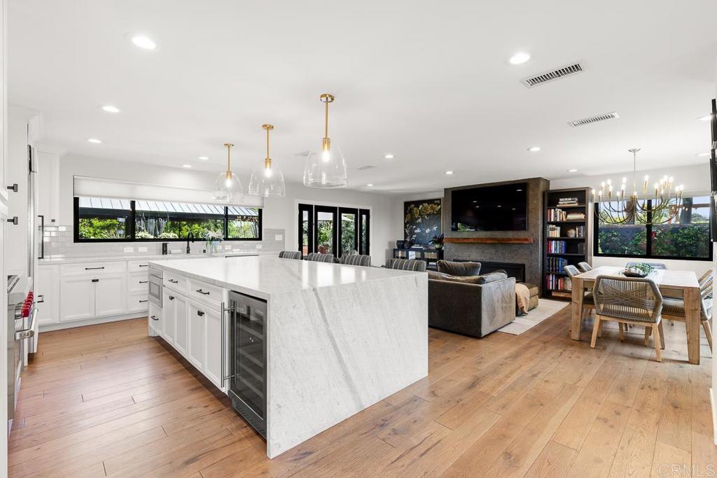 8675 Glenwick Lane - photo 6