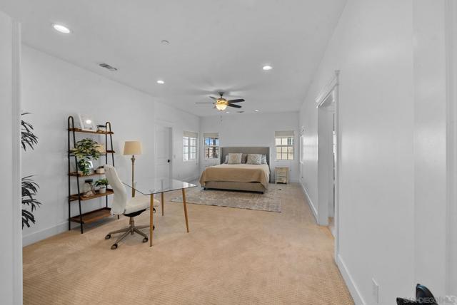 523 9th St, Imperial Beach CA: https://media.crmls.org/mediaz/1d11355c-ee2e-41e6-8234-dbf6a9ed3208.jpg