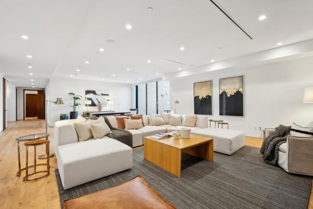 855 Darrell Road, Hillsborough CA: https://media.crmls.org/mediaz/1d1169eb-03a8-4985-bd89-4913369214cc.jpg