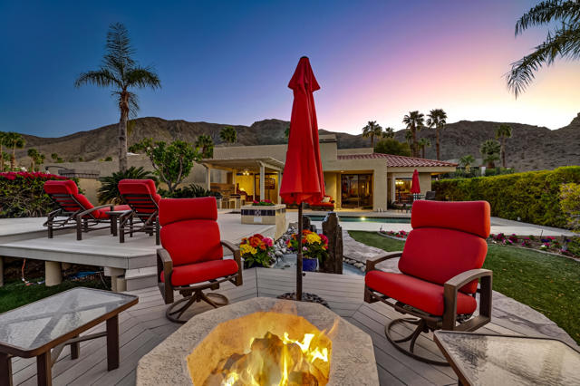 26 Alta Vista, Rancho Mirage CA: https://media.crmls.org/mediaz/1d11a9b8-29f7-4fff-8f02-c272566d500b.jpg