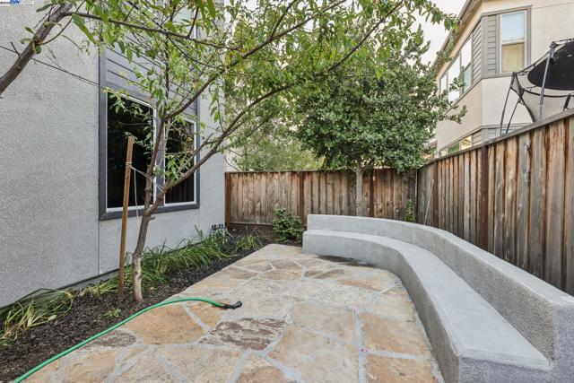 5789 Nugget Way, Dublin CA: https://media.crmls.org/mediaz/1d11cdb1-5486-4a43-b47b-4d347494e73c.jpg