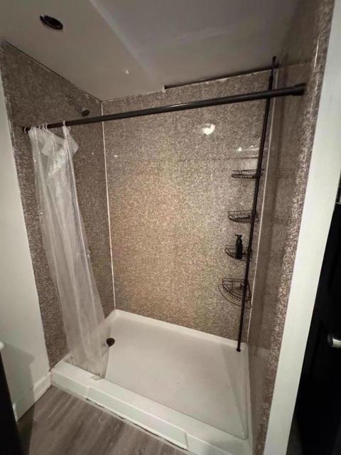 370 Bartlett Street, San Francisco CA: https://media.crmls.org/mediaz/1d120f70-9944-4709-9509-e47c515a7a66.jpg