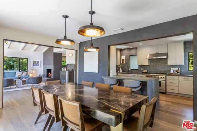 1633 Queens Road, Los Angeles CA: https://media.crmls.org/mediaz/1d13151e-e284-4c14-820c-2a5e0beab02b.jpg
