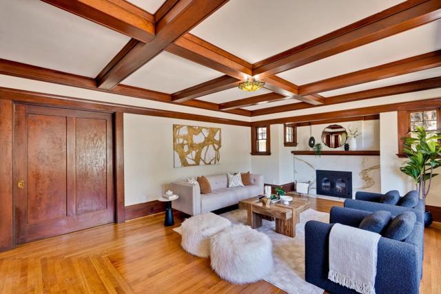 339 S 13th Street, San Jose CA: https://media.crmls.org/mediaz/1d13c2ab-a3e4-484b-89f6-b3c1bb480094.jpg