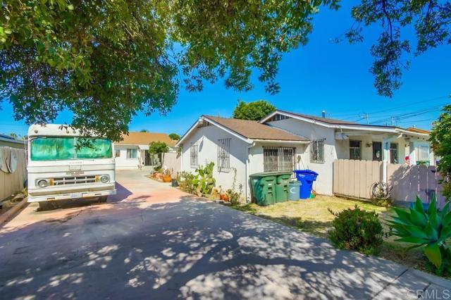 1828 34 B Avenue, National City CA: https://media.crmls.org/mediaz/1d146e14-a316-4a46-96be-4d8499572719.jpg