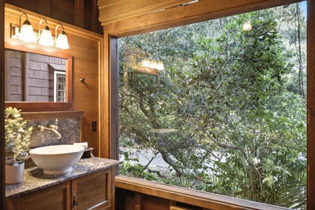 600 Martin Street, Monterey CA: https://media.crmls.org/mediaz/1d148bd4-b190-4b86-975f-b8cc971285d7.jpg