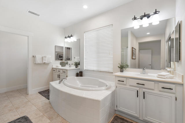 Image 19 of 22 For 49438 Douglas Street