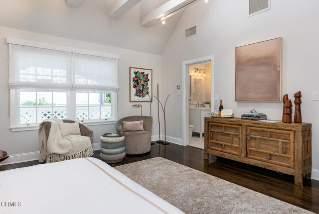 3001 Lombardy Road, Pasadena CA: https://media.crmls.org/mediaz/1d1540d3-b0f5-4ee8-9614-a75c94d201ae.jpg