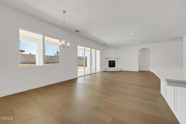 8707 Kenwick Street, Bakersfield CA: https://media.crmls.org/mediaz/1d155aea-10a9-4a57-811a-50a20c11fdf0.jpg
