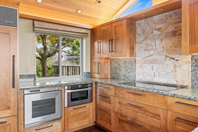 188 Monterey Dunes Way, Moss Landing CA: https://media.crmls.org/mediaz/1d171c41-52a8-4545-815a-6ebf035d7811.jpg