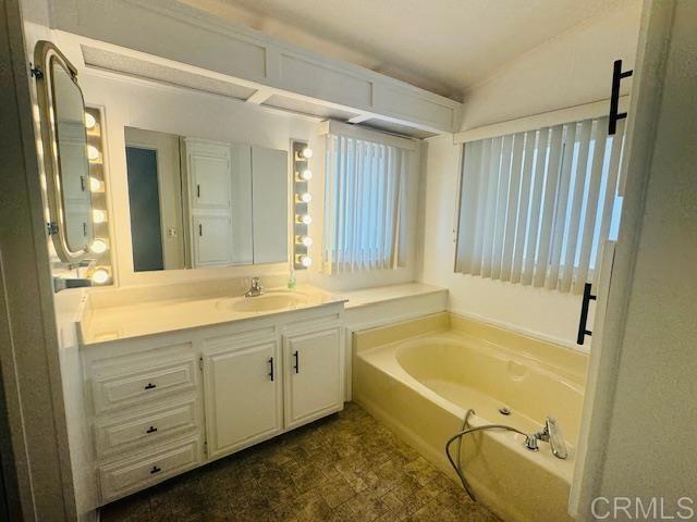 909 Richland, San Marcos CA: https://media.crmls.org/mediaz/1d176b9e-a069-447f-995e-d44f86bf4f21.jpg