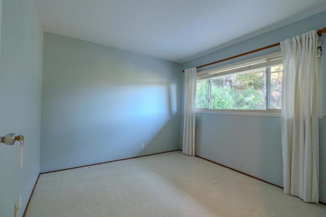 985 Big Bend Drive, Pacifica CA: https://media.crmls.org/mediaz/1d17a662-f548-4fca-a9ec-66df974c3bf2.jpg