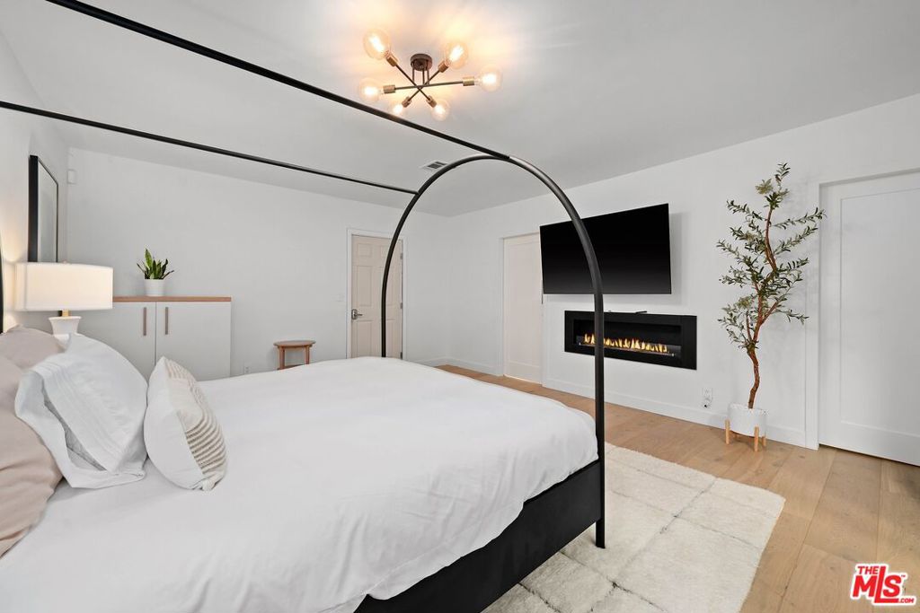 MLS #25620477 image #18