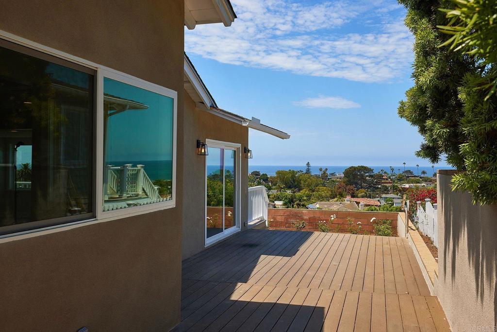 1D1Ad201 A4Fd 43B2 Ac13 F5589Aade5D1 717 Barbara Ave, Solana Beach, Ca 92075 &Lt;Span Style='BackgroundColor:transparent;Padding:0Px;'&Gt; &Lt;Small&Gt; &Lt;I&Gt; &Lt;/I&Gt; &Lt;/Small&Gt;&Lt;/Span&Gt;