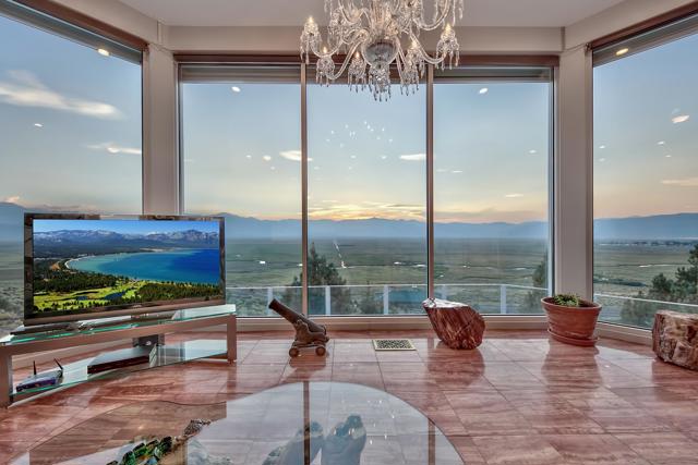 350 Aspen Lane, Bridgeport CA: https://media.crmls.org/mediaz/1d1b0cb0-16e3-4506-a8d4-2fefc2425074.jpg