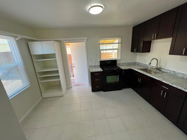 8975 Lamar St, Spring Valley CA: https://media.crmls.org/mediaz/1d1c3c60-fc4d-4e7d-aec3-402bdbeeb762.jpg
