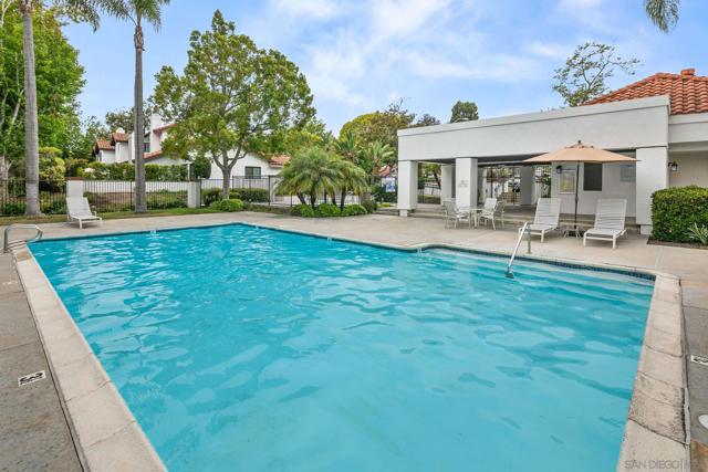 3458 Voyager Cir, San Diego CA: https://media.crmls.org/mediaz/1d1c62aa-1ab8-4620-8016-c67cae6a4101.jpg