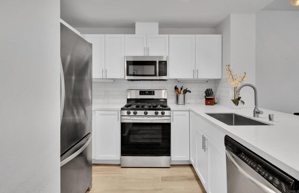 1240 India Street - photo 3