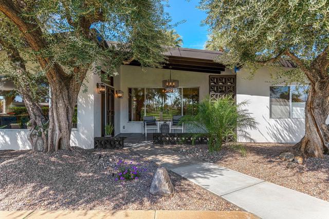 5155 E Bobolink Lane, Palm Springs CA: https://media.crmls.org/mediaz/1d1e40fc-951c-4151-b892-617c8c33cd75.jpg