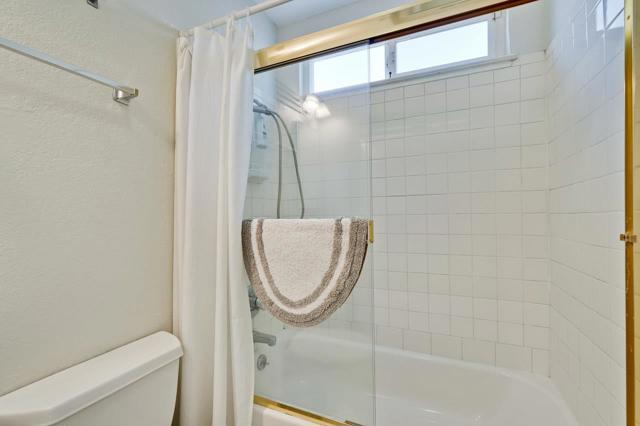 5179 Pebbletree Court, San Jose CA: https://media.crmls.org/mediaz/1d1e80cf-108f-441b-8311-9955fe693502.jpg