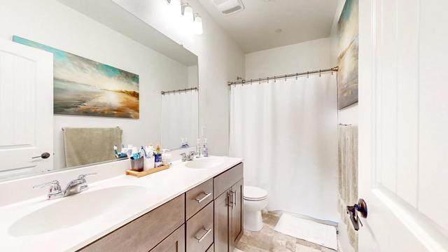 677 Sacramento Way, Hollister CA: https://media.crmls.org/mediaz/1d1f50cd-85ba-42d1-9bdc-ffa20c521a2b.jpg