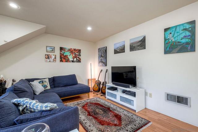 3557 Kenora Drive, Spring Valley CA: https://media.crmls.org/mediaz/1d1ff9c5-346b-4db1-8940-f2214d1e7739.jpg