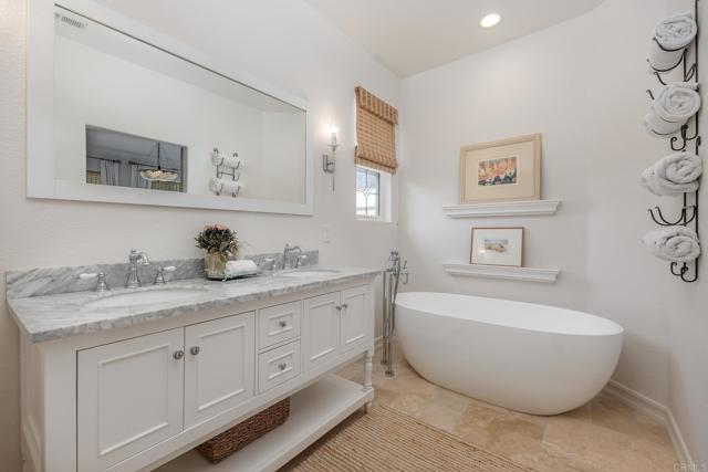 Detail Gallery Image 19 of 48 For 7066 Leeward Street, Carlsbad,  CA 92011 - 3 Beds | 2 Baths