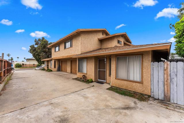 1142 S Ditmar St, Oceanside CA: https://media.crmls.org/mediaz/1d20c6e5-506a-4504-8d43-840b0c806c23.jpg