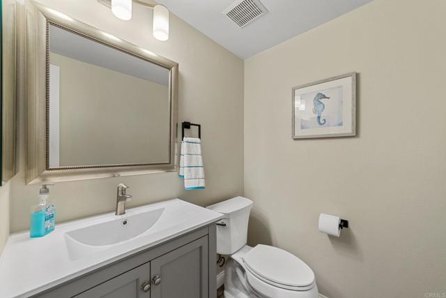 Detail Gallery Image 25 of 75 For 4913 Icaria Way, Oceanside,  CA 92056 - 2 Beds | 2/1 Baths