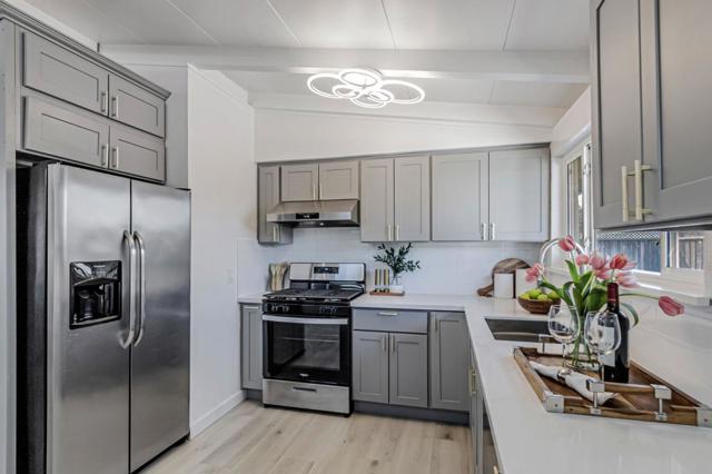 761 Lakeknoll Drive, Sunnyvale CA: https://media.crmls.org/mediaz/1d230c07-3161-486d-98a6-1946c15bbeda.jpg