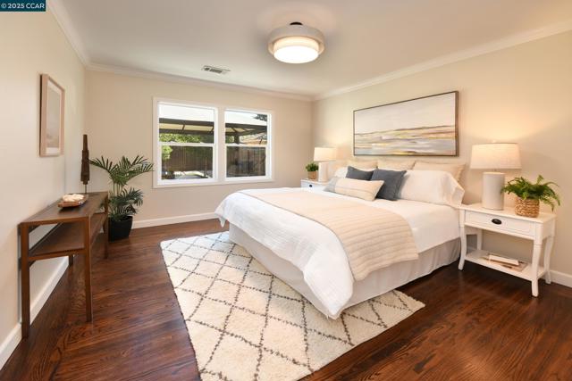 1818 Granada Dr, Concord CA: https://media.crmls.org/mediaz/1d23a22e-85d6-4c47-bdd2-4bc2fbe32671.jpg