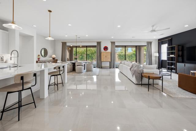 78420 Heritage Way, La Quinta CA: https://media.crmls.org/mediaz/1d23d240-2379-461a-a509-ac61adbe46b8.jpg