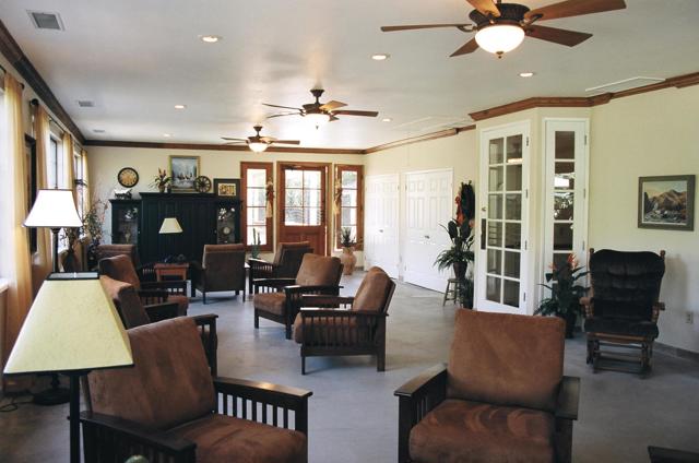 1642 W 27th Street, San Bernardino CA: https://media.crmls.org/mediaz/1d255464-9397-4821-b48f-27f5ec2ecc2b.jpg