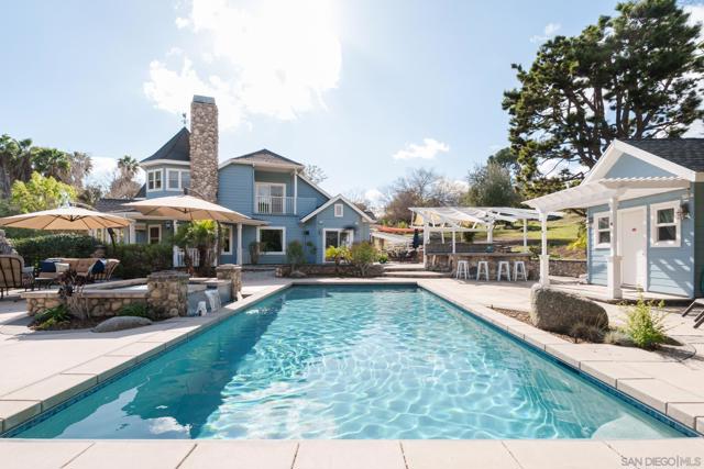 4860 62 Avocado Blvd, El Cajon CA: https://media.crmls.org/mediaz/1d2666ec-9f55-4f29-976e-4d9c72930989.jpg