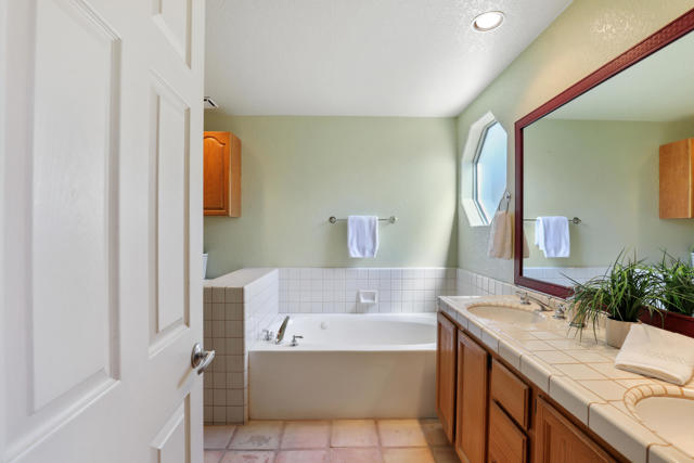9391 Brookline Avenue, Desert Hot Springs CA: https://media.crmls.org/mediaz/1d28a914-dd69-4ec1-ba7e-9277b0d53b27.jpg