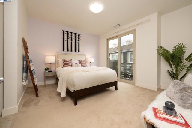 2835 Alvarado Ave, San Mateo CA: https://media.crmls.org/mediaz/1d28e794-ef3f-49ea-bec8-673ba9702e57.jpg