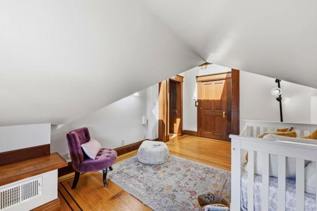 809 E 5th Avenue, San Mateo CA: https://media.crmls.org/mediaz/1d290e3b-3036-4749-a4c8-8ad5f0dc5282.jpg