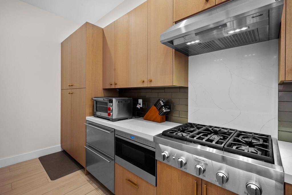 MLS #219138723DA image #32