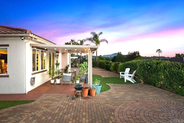 Image 3 of 54 For 688 Sandra Lane