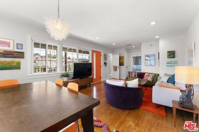1179 Bellevue Avenue, Los Angeles CA: https://media.crmls.org/mediaz/1d2d66b7-63f2-4db3-a874-c7b51e827458.jpg